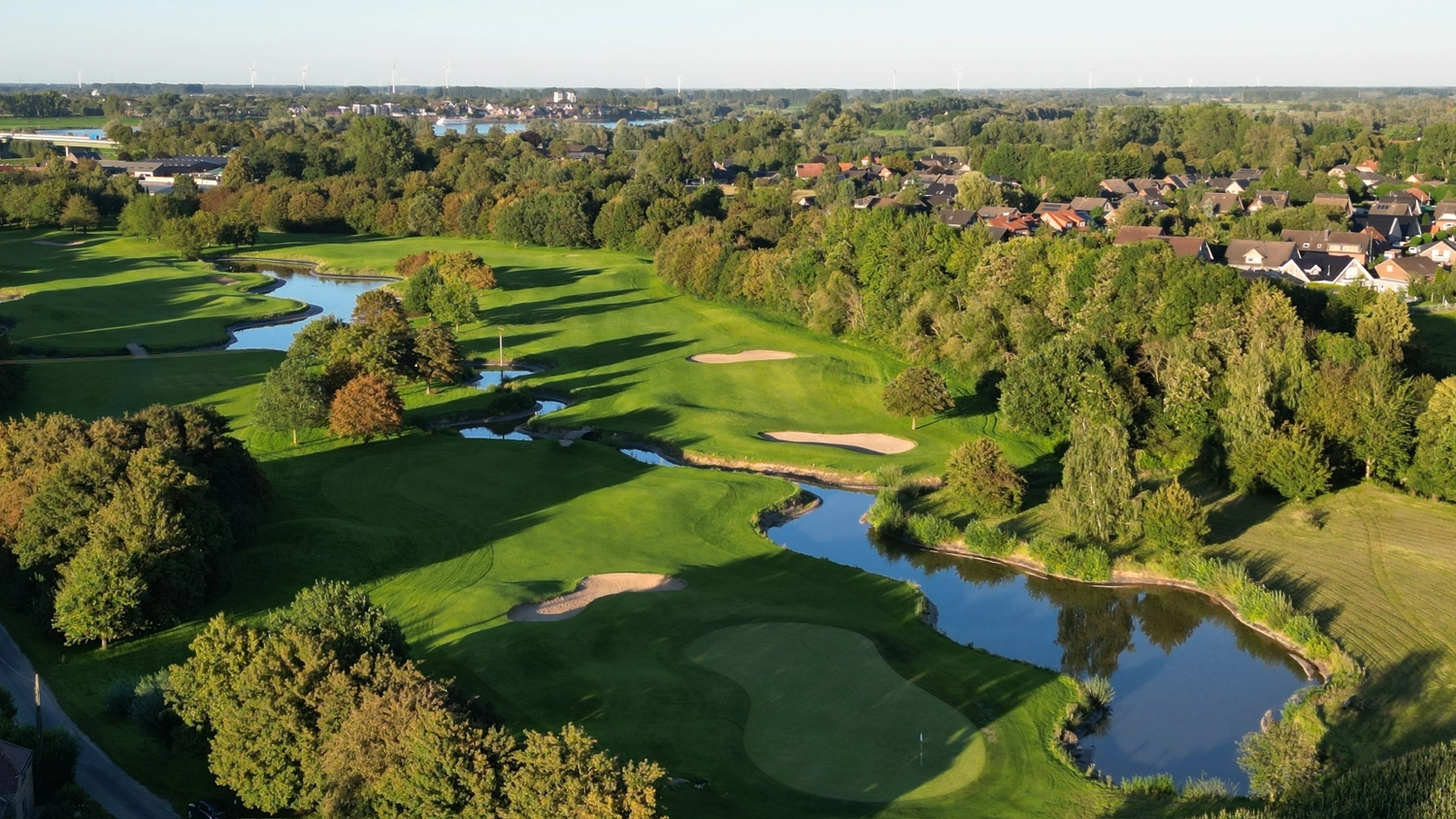Mühlenhof Golf & Country Club e.V. – Boden